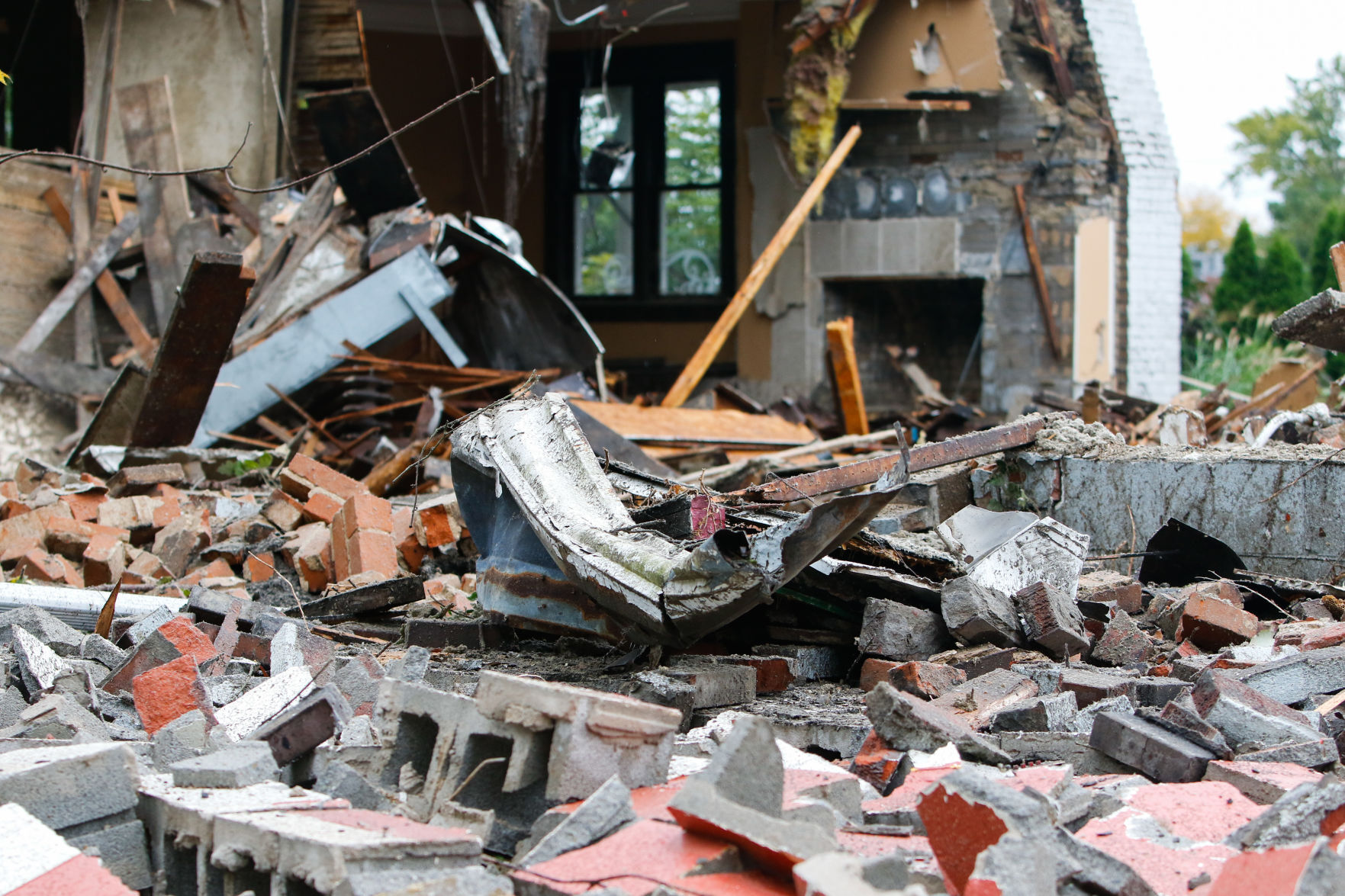 Former White House Restaurant demolition